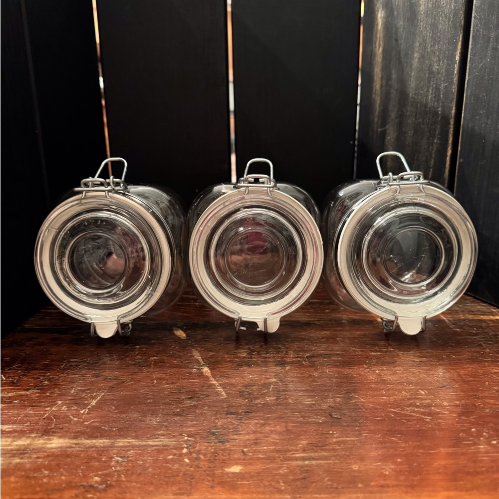Squared
Clamp Lid Jars - Picture 6 of 7